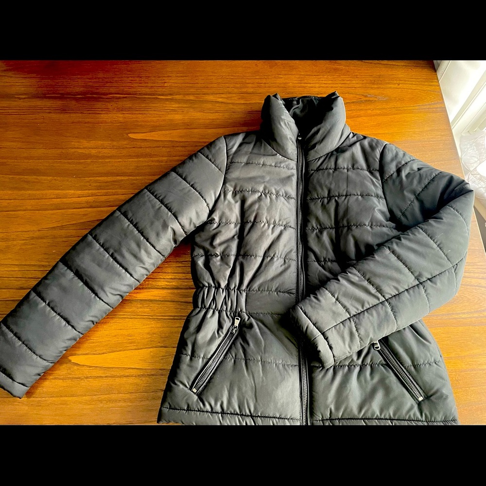 Vero Moda Black Puffer Jacket - Size Small